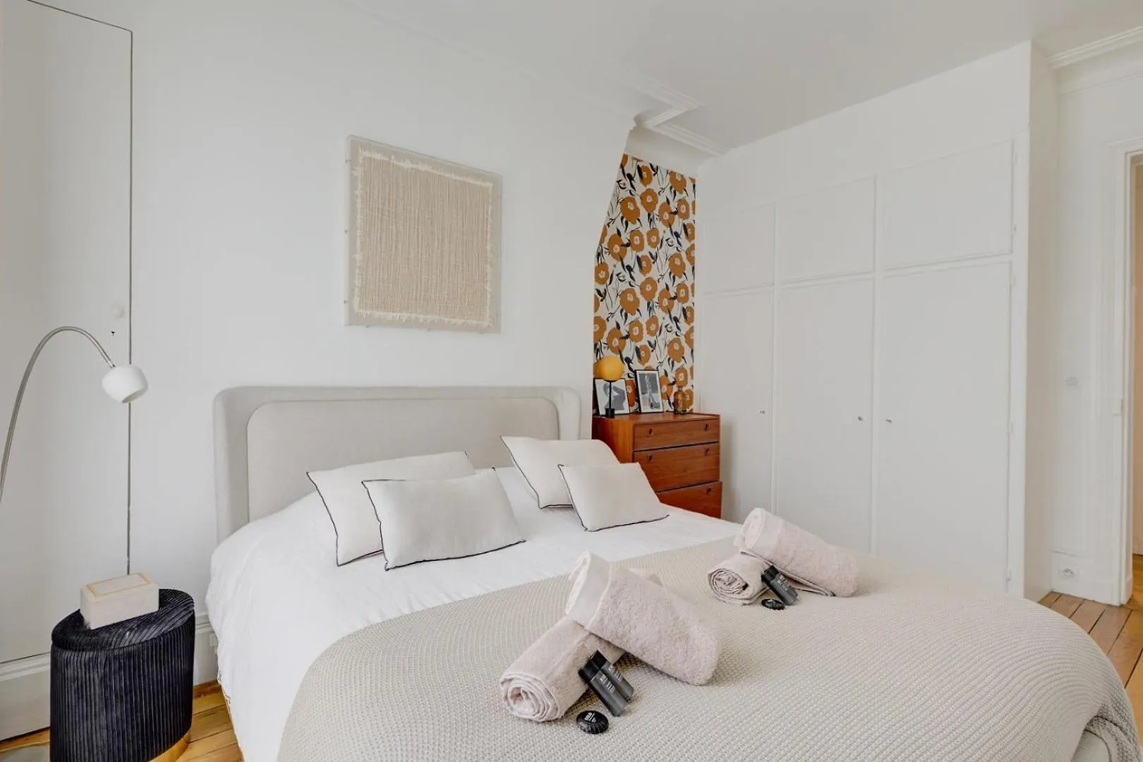 Suite Voltaire - Superbe Appartement Paris 0*,